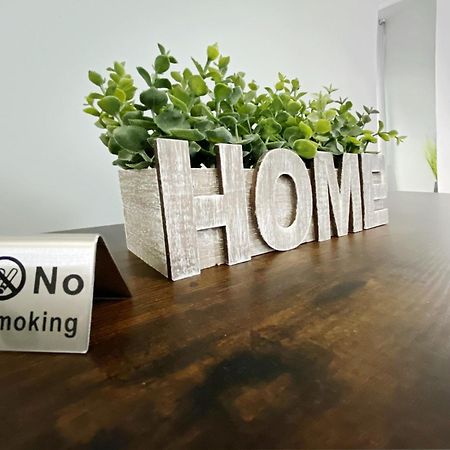 Lux 3Br, Steps From Airport, U Of R & Grocery Stores Ρότσεστερ Εξωτερικό φωτογραφία