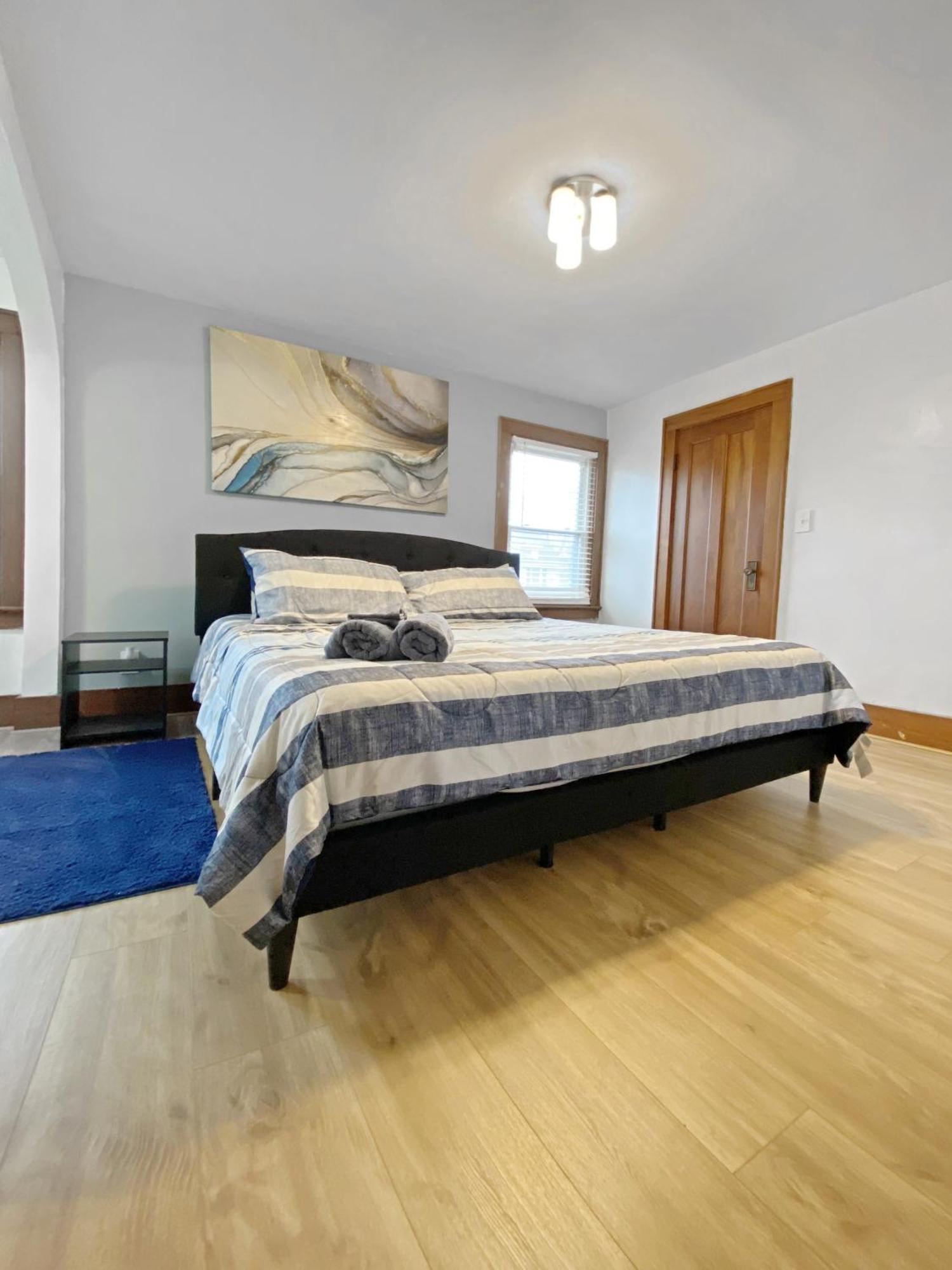 Lux 3Br, Steps From Airport, U Of R & Grocery Stores Ρότσεστερ Εξωτερικό φωτογραφία