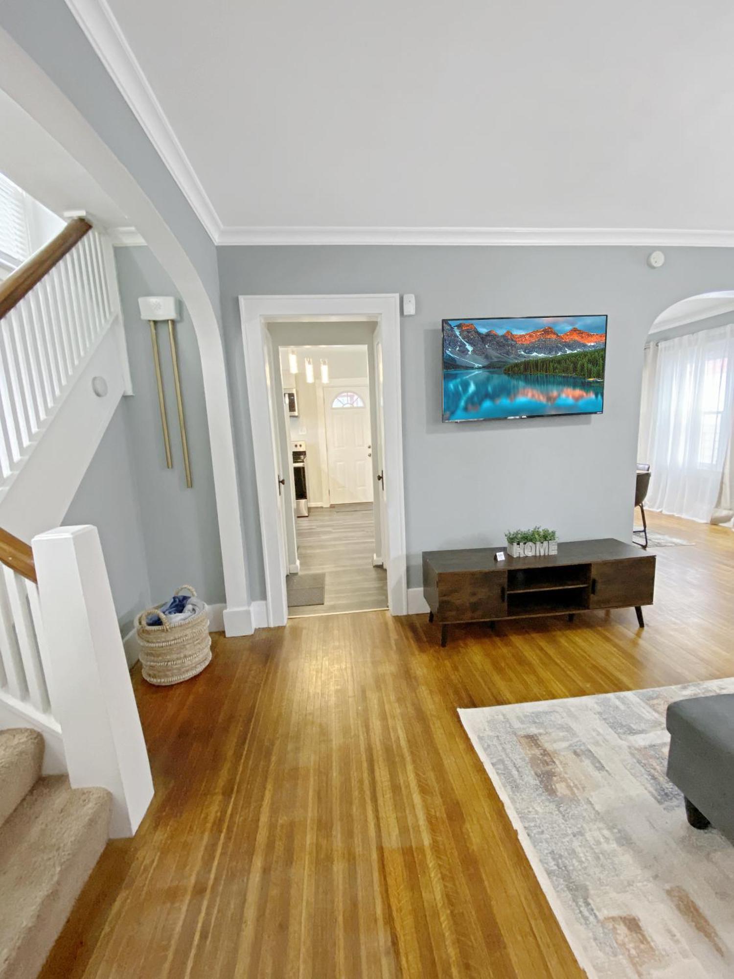 Lux 3Br, Steps From Airport, U Of R & Grocery Stores Ρότσεστερ Εξωτερικό φωτογραφία